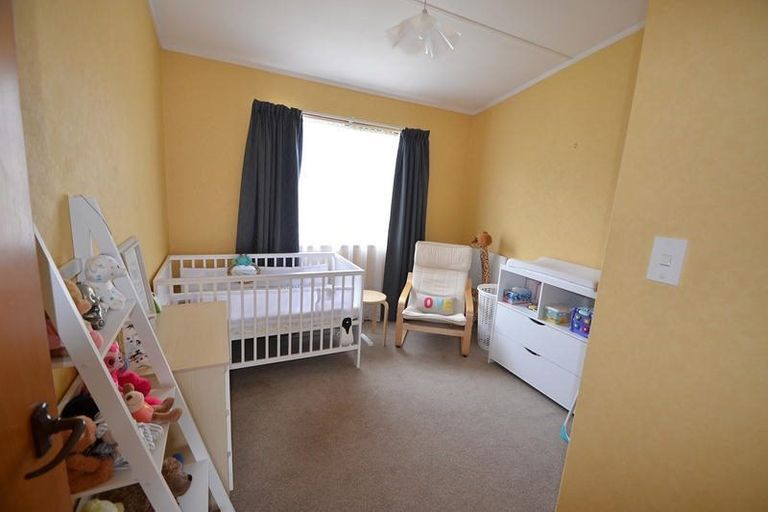 Photo of property in 10 Linrosa Place, Cromwell, 9310