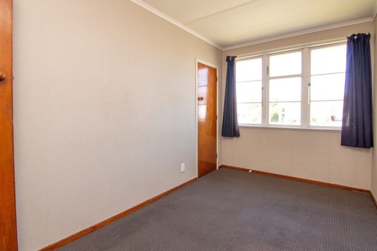Photo of property in 10 Thames Street, Roslyn, Palmerston North, 4414
