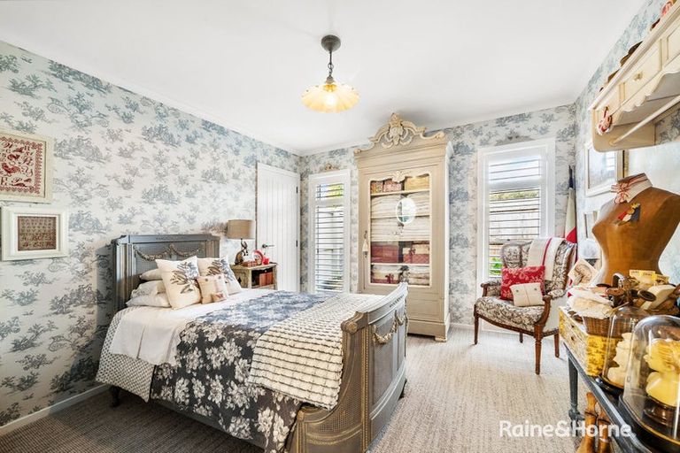 Photo of property in 52a Cologne Street, Martinborough, 5711