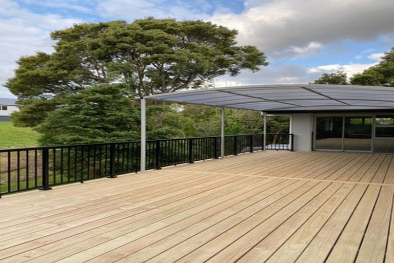 Photo of property in 12b Kaiwaka Road, Waiuku, 2123