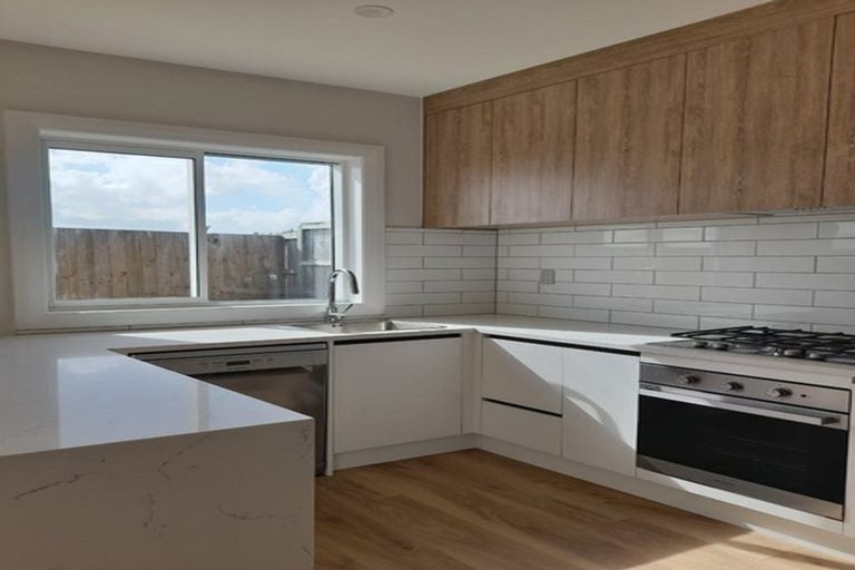 Photo of property in 48 Riverhead Point Drive, Riverhead, 0820