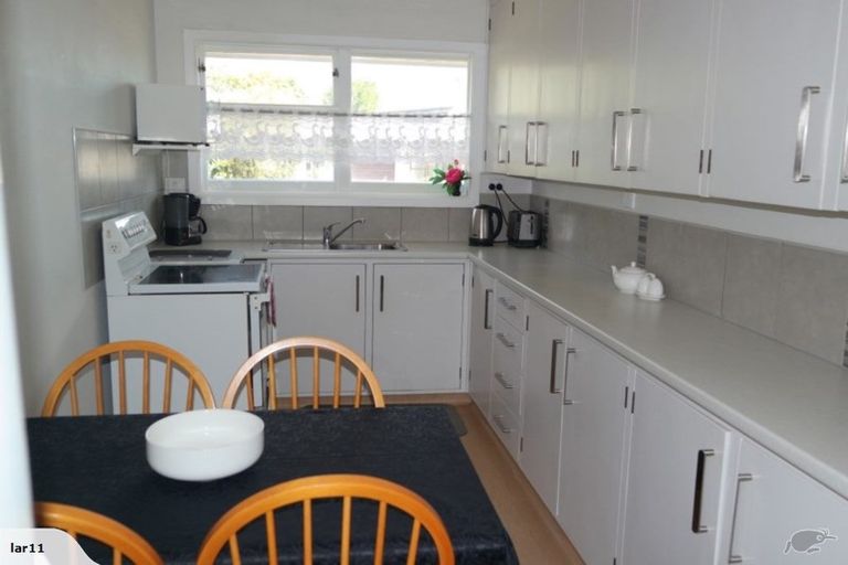 Photo of property in 3a Farnham Place, Ilam, Christchurch, 8041