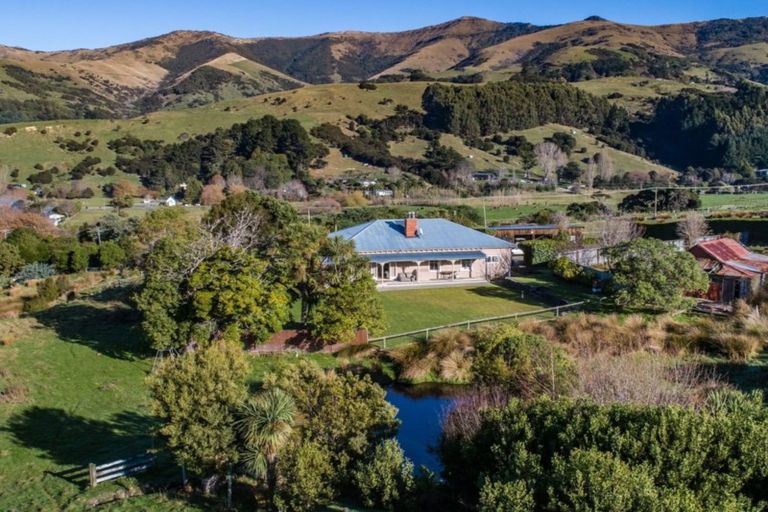 Photo of property in 24 Cemetery Road, Wainui, Akaroa, 7582
