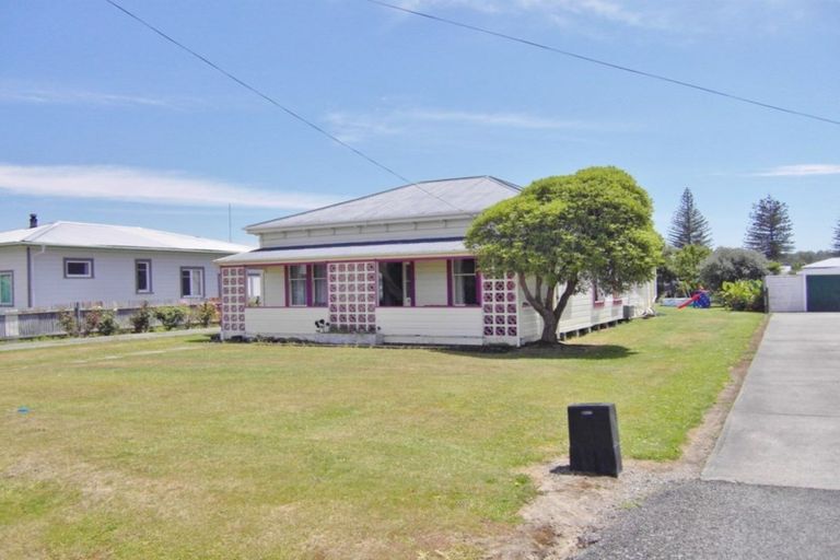 Photo of property in 139 Lucknow Street, Wairoa, 4108
