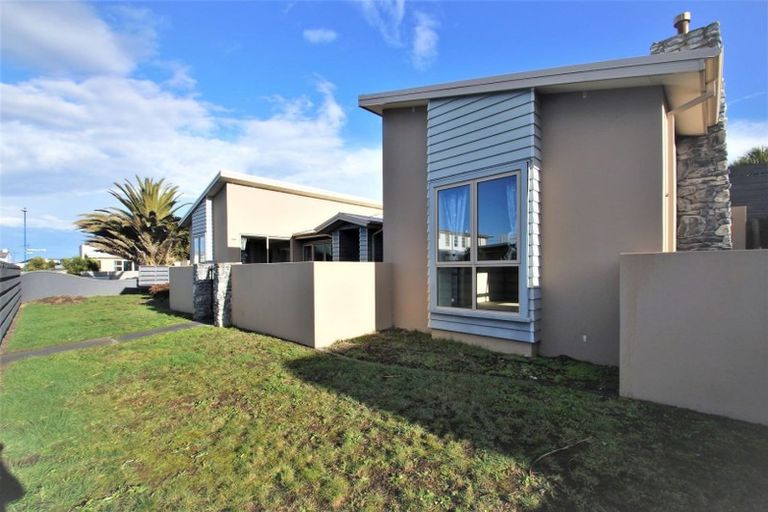 Photo of property in 111 Aston Drive, Waimairi Beach, Christchurch, 8083