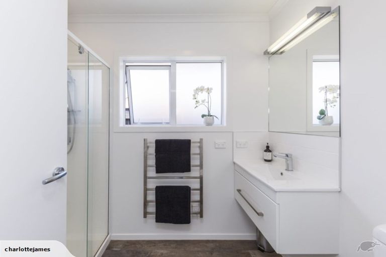 Photo of property in 162a Fitzherbert Avenue, West End, Palmerston North, 4410