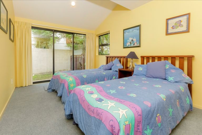 Photo of property in 123 Golf Road, Titirangi, Auckland, 0600