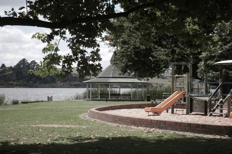 Photo of property in 5 Brian Curle Close, Huntly, 3700