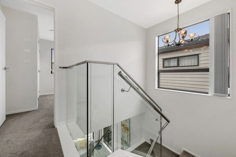 Photo of property in 11 Puruatanga Drive, Flat Bush, Auckland, 2019