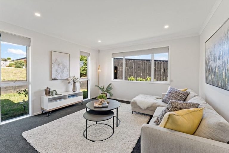 Photo of property in 8 Harriet Johnston Drive, Pokeno, 2402