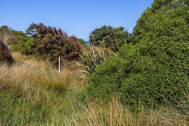 Photo of property in 7 Nunu Drive, Flat Point, Masterton, 5883