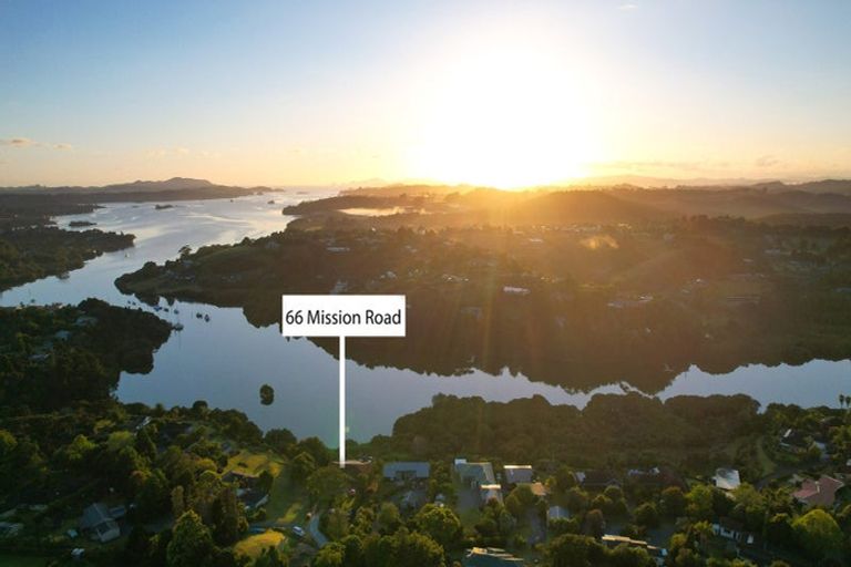 Photo of property in 66 Mission Road, Kerikeri, 0230