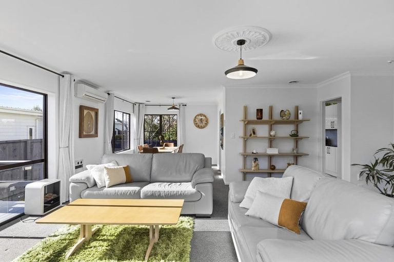 Photo of property in 36b Clare Street, Cambridge, 3434