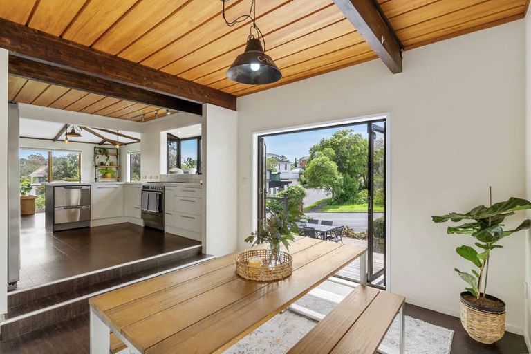 Photo of property in 1/21 Clovelly Road, Bucklands Beach, Auckland, 2012