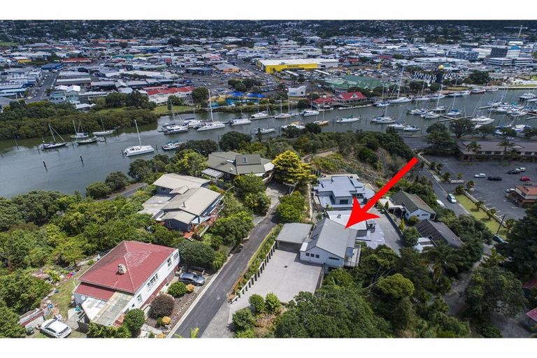 Photo of property in 16 The Bluff, Riverside, Whangarei, 0112