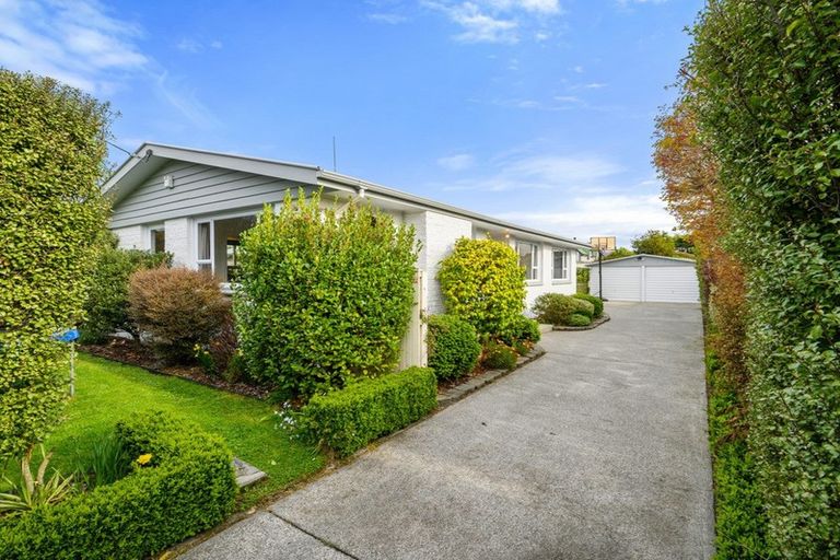 Photo of property in 35 Fairford Street, Bishopdale, Christchurch, 8053