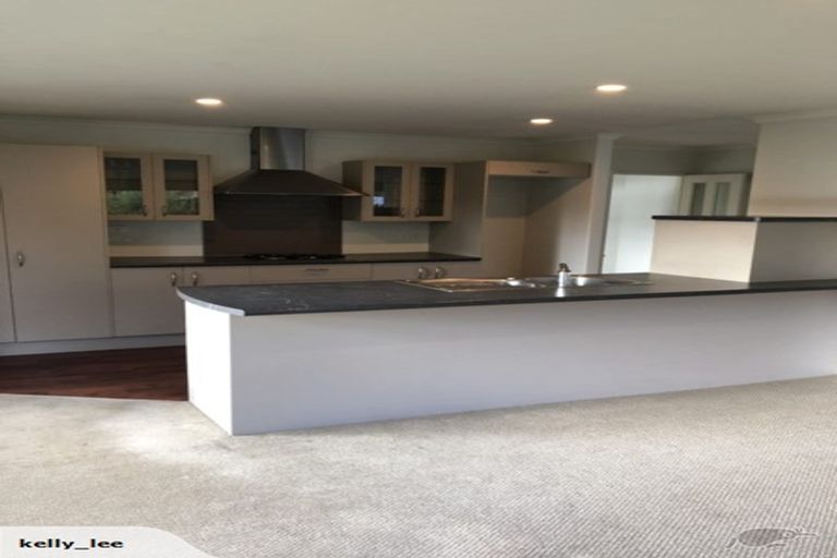 Photo of property in 11 Amoka Crescent, Parklands, Christchurch, 8083