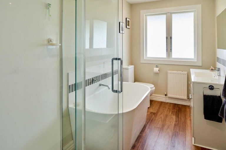 Photo of property in 72 Rawhiti Road, Pukerua Bay, 5026