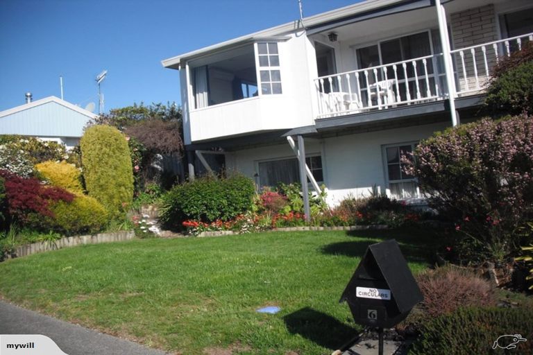 Photo of property in 6 Golders Place, Richmond Heights, Taupo, 3330