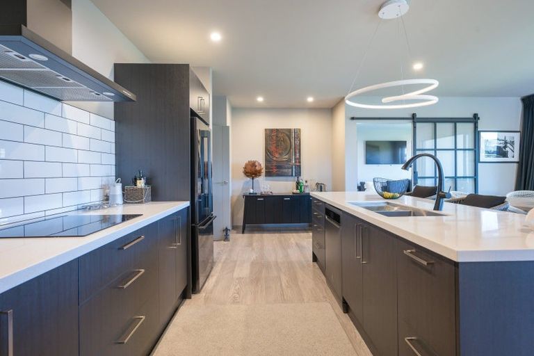 Photo of property in 12 Wakanini Place, Mapua, 7005