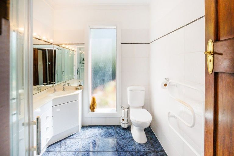 Photo of property in 37 Batt Street, West End, Palmerston North, 4410