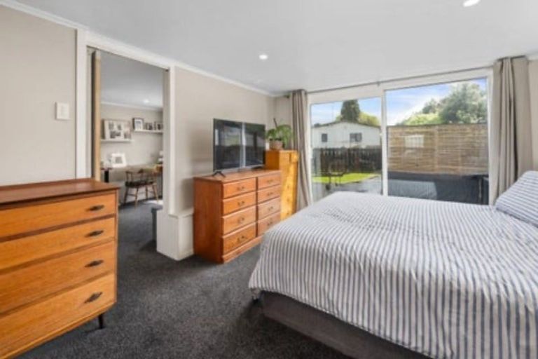 Photo of property in 17 Homedale Street, Pukehangi, Rotorua, 3015