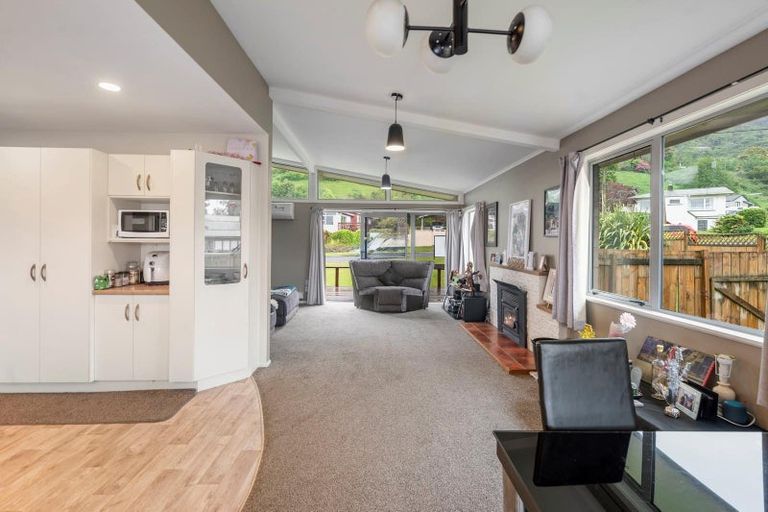 Photo of property in 66 Thomas Crescent, Western Heights, Rotorua, 3015