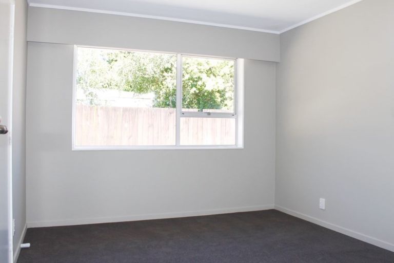 Photo of property in 2/10 Fenton Street, Papatoetoe, Auckland, 2025