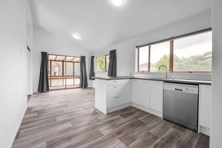 Photo of property in 60 Hillcrest Road, Hillcrest, Hamilton, 3216