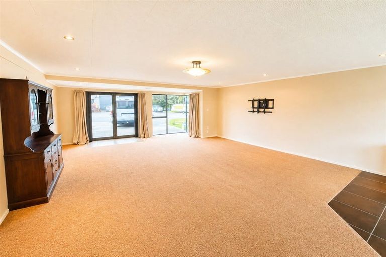 Photo of property in 1 Turoa Street, Mamaku, 3020