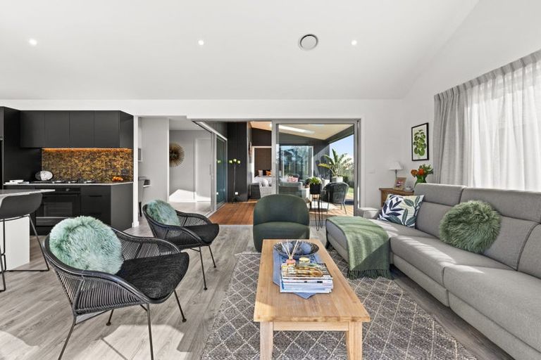 Photo of property in 143 Arataki Road, Havelock North, 4130