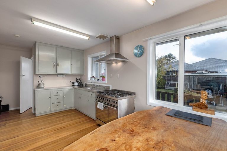 Photo of property in 28 Grantley Street, New Brighton, Christchurch, 8083