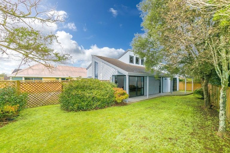 Photo of property in 10b Ashley Street, St Andrews, Hamilton, 3200