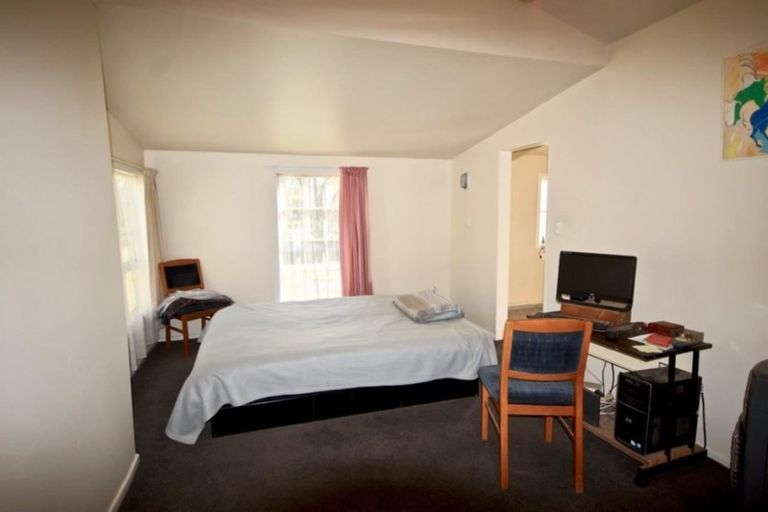 Photo of property in 9 Tekoa Street, Waiau, 7332