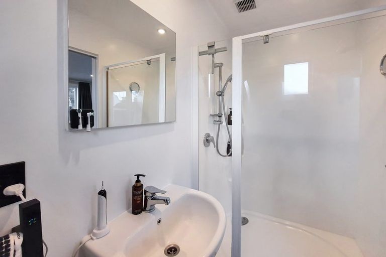 Photo of property in 34 Wayside Avenue, Burnside, Christchurch, 8053