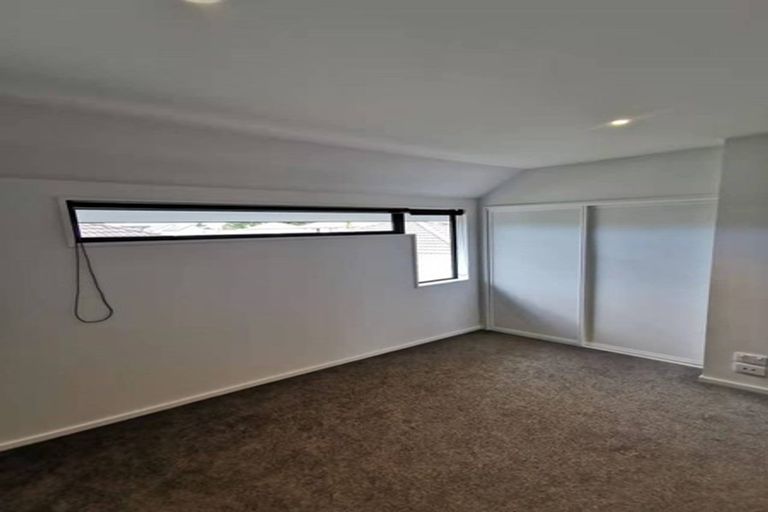 Photo of property in 2/61 Peverel Street, Riccarton, Christchurch, 8041
