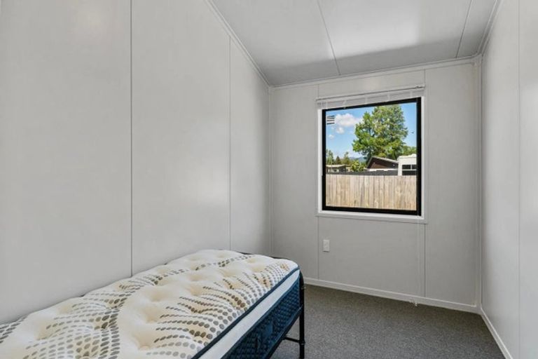 Photo of property in 37 Te Iwiheke Place, Turangi, 3334