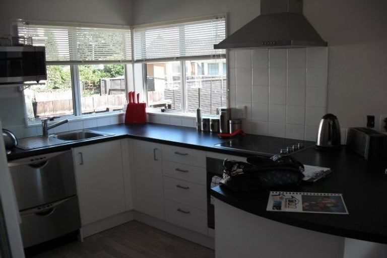 Photo of property in 1/22 Opaheke Road, Papakura, 2110