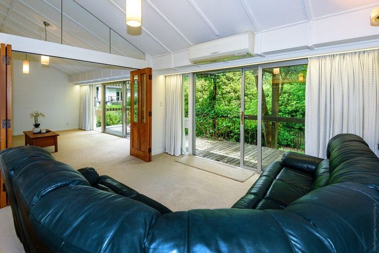 Photo of property in 24 Thorrington Road, Cashmere, Christchurch, 8022