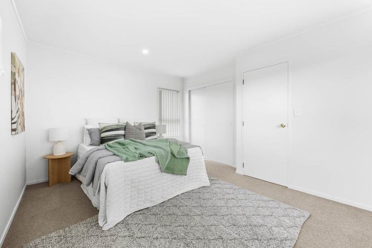 Photo of property in 2/126 Carruth Road, Papatoetoe, Auckland, 2025