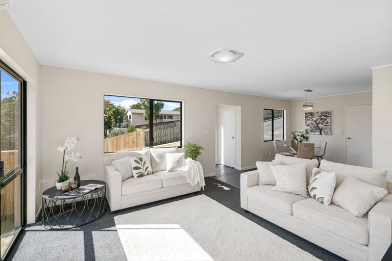 Photo of property in 3/24 Eastglen Road, Glen Eden, Auckland, 0602
