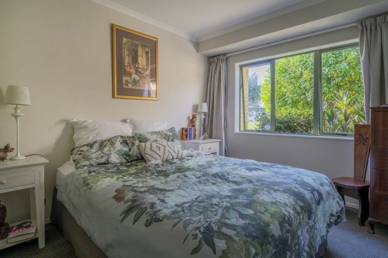 Photo of property in 4 Mayfair Close, Whitianga, 3510