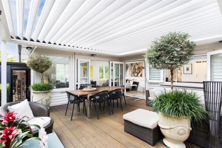 Photo of property in 40 Wroxton Terrace, Merivale, Christchurch, 8014