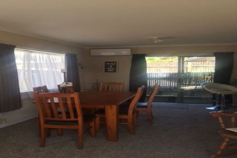 Photo of property in 28 Bellevue Road, Brookfield, Tauranga, 3110