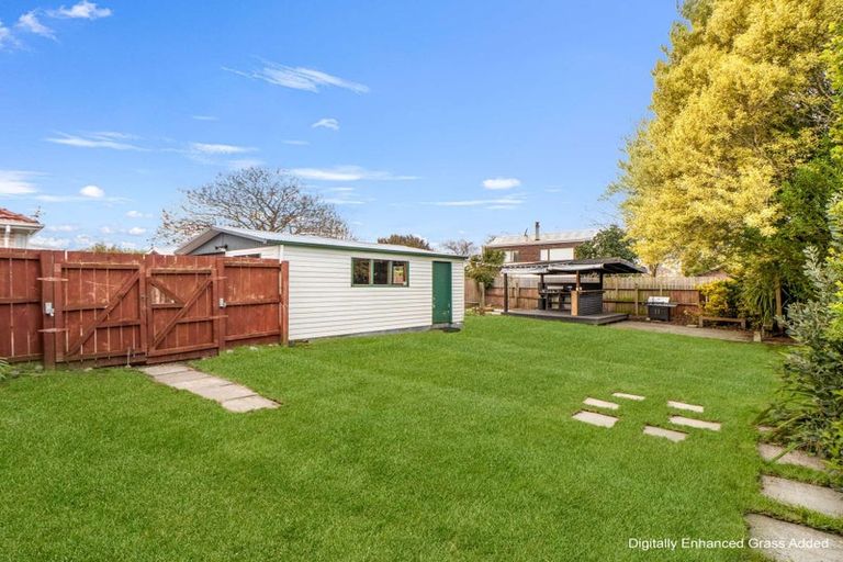 Photo of property in 250 Grimseys Road, Redwood, Christchurch, 8051