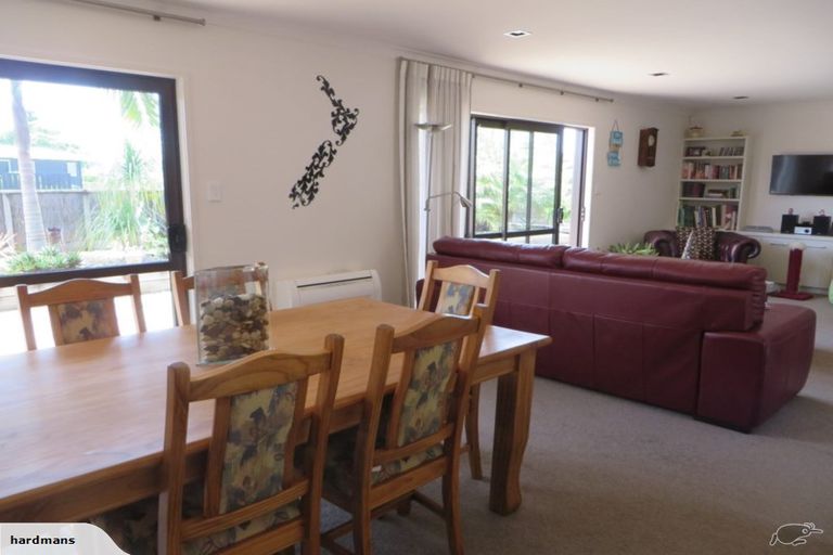 Photo of property in 70d Catherine Crescent, Whitianga, 3510