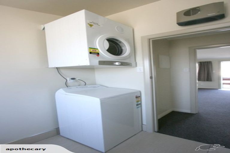 Photo of property in 214 Main South Road, Green Island, Dunedin, 9018