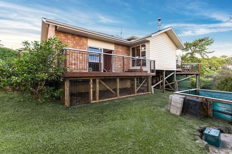 Photo of property in 4 Clayden Drive, Gulf Harbour, Whangaparaoa, 0930