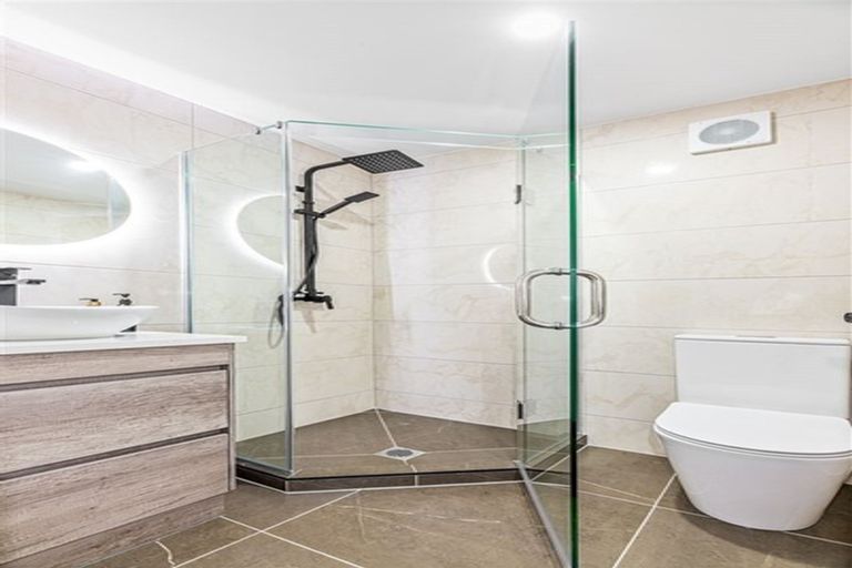 Photo of property in 5 Shibata Rise, Ranui, Auckland, 0612