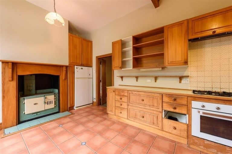 Photo of property in 17 Boundary Road, Kelburn, Wellington, 6012